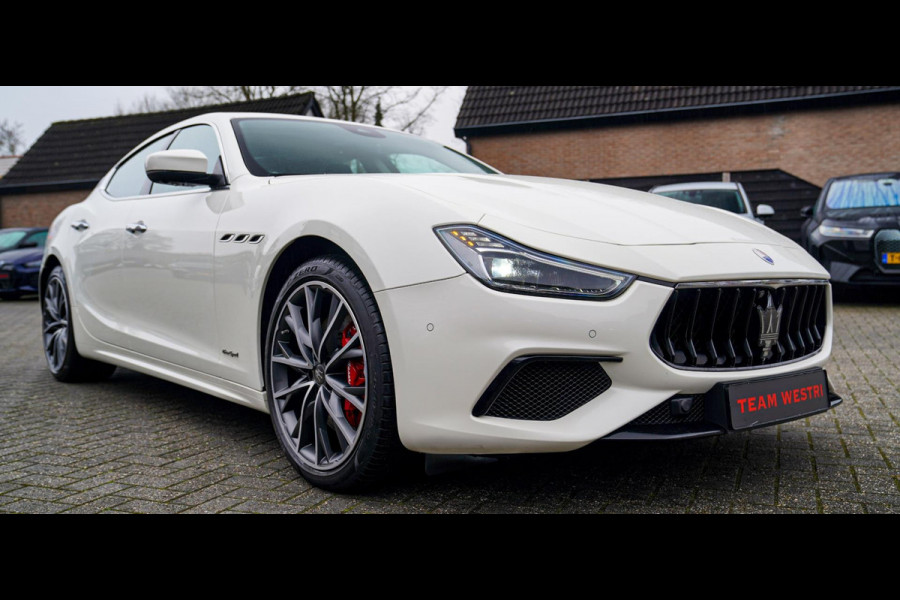 Maserati Ghibli 3.0 V6 S Q4 GranLusso | 360 camera | Schuif/kanteldak | Luxe Leder | Origineel NL |Adaptieve Cruise | Lane Assist