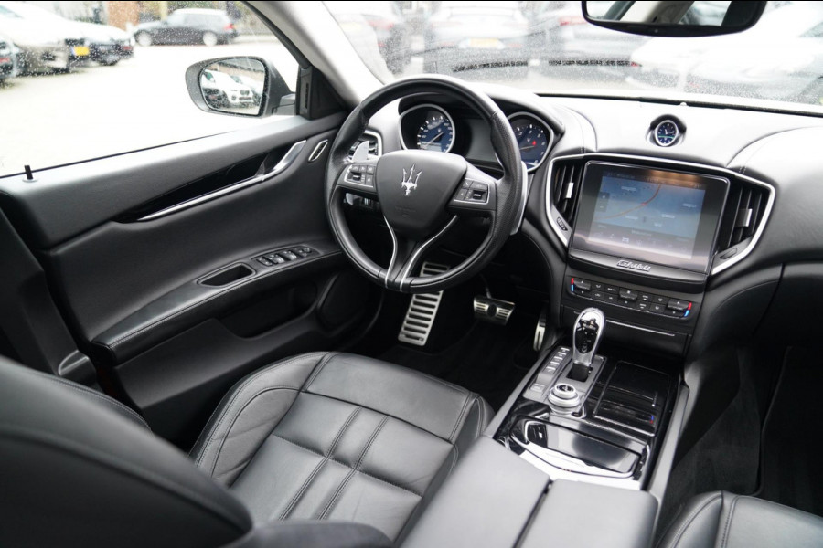 Maserati Ghibli 3.0 V6 S Q4 GranLusso | 360 camera | Schuif/kanteldak | Luxe Leder | Origineel NL |Adaptieve Cruise | Lane Assist