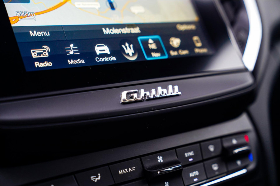 Maserati Ghibli 3.0 V6 S Q4 GranLusso | 360 camera | Schuif/kanteldak | Luxe Leder | Origineel NL |Adaptieve Cruise | Lane Assist