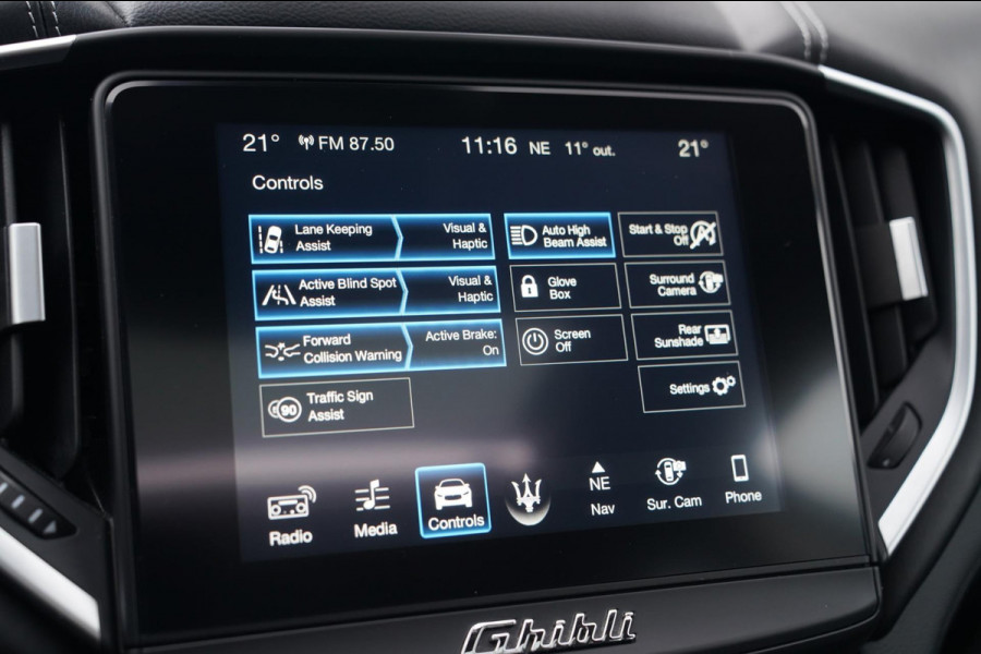Maserati Ghibli 3.0 V6 S Q4 GranLusso | 360 camera | Schuif/kanteldak | Luxe Leder | Origineel NL |Adaptieve Cruise | Lane Assist