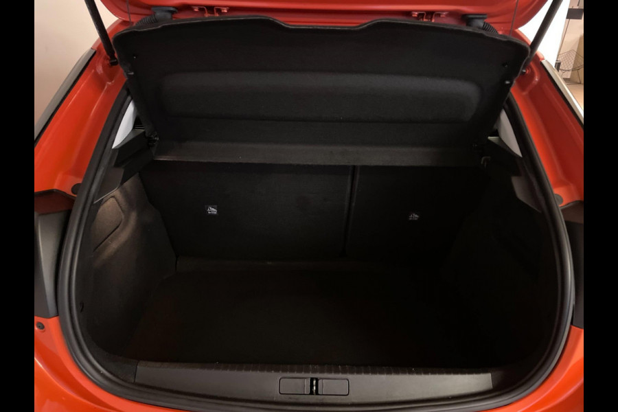 Opel Corsa 1.2 Edition AIRCO CRUISE APPPLE CARPLAY NAV VIA APP