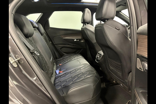 Peugeot 3008 1.6 Hybrid4 300PK GT*Pano*Leder*Winter-Pakket*Xenon*Trekhaak*PDC*
