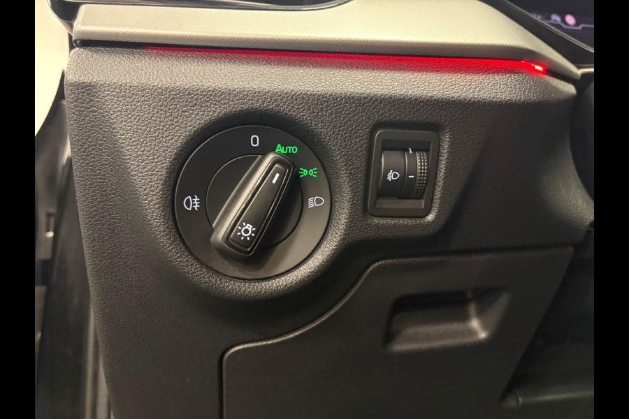 Škoda Kamiq 1.0 TSI Sport Business*Nap*Cruise-Control*Virtual cockpit*Stoelverwarming*PDC*Navi*Apple-Carplay-Andriod*