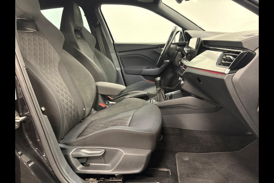 Škoda Kamiq 1.0 TSI Sport Business*Nap*Cruise-Control*Virtual cockpit*Stoelverwarming*PDC*Navi*Apple-Carplay-Andriod*