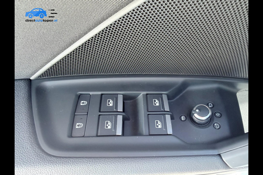 Audi A3 Sportback 30 TFSI Advanced edition | Sport Stoelen | Carplay | PDC | 1e Eigenaar