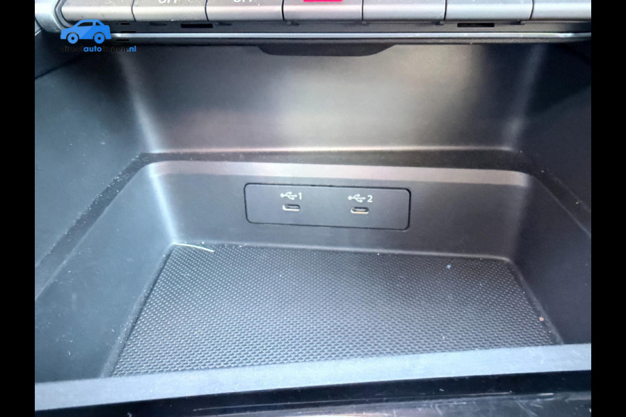 Audi A3 Sportback 30 TFSI Advanced edition | Sport Stoelen | Carplay | PDC | 1e Eigenaar