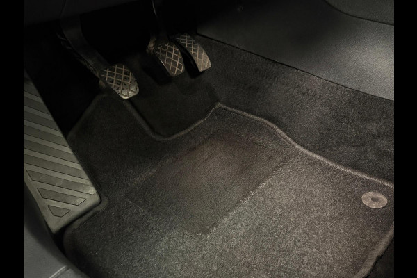 Škoda Karoq 1.0 TSI Business Edition*NAP*PDC*Cruise-Control*Airco*