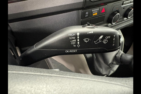 Volkswagen Transporter 2.0 TDI L2H*NAP*Cruise-Control*PDC*Trekhaak*Navi*