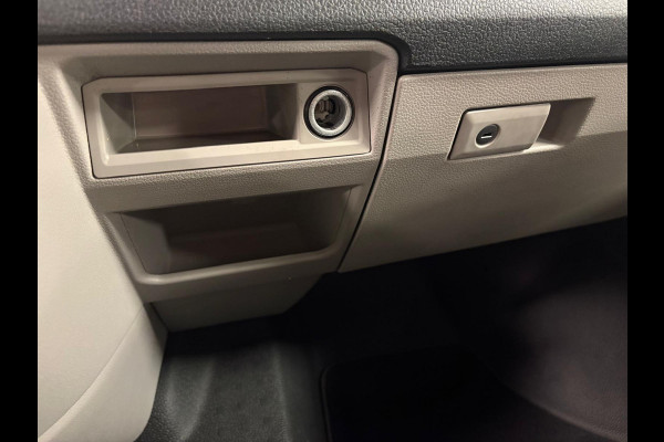 Volkswagen Transporter 2.0 TDI L2H*NAP*Cruise-Control*PDC*Trekhaak*Navi*