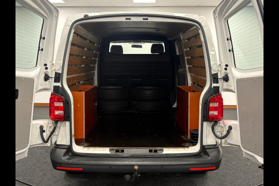 Volkswagen Transporter 2.0 TDI L2H*NAP*Cruise-Control*PDC*Trekhaak*Navi*