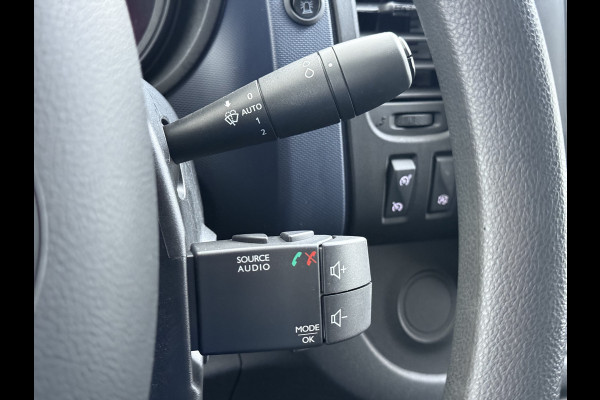 Opel Vivaro D 126PK Navi Camera Trekhaak Airco Pdc Cruise Control Edition EcoFlex 1.6CDTI L1H1 Schuifdeur Wandbetimmering Bluetooth Led 1e Eigenaar Euro 6 Origineel Nederlandse bus 2.000KG Trekgewicht BPM-VRIJ