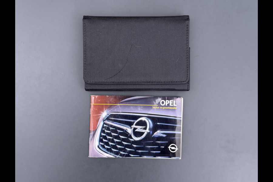 Opel Vivaro D 126PK Navi Camera Trekhaak Airco Pdc Cruise Control Edition EcoFlex 1.6CDTI L1H1 Schuifdeur Wandbetimmering Bluetooth Led 1e Eigenaar Euro 6 Origineel Nederlandse bus 2.000KG Trekgewicht BPM-VRIJ