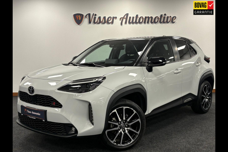 Toyota Yaris Cross 1.5 Hybrid GR Sport*Pano*Head-up*Camera*Stoelverwarming*Leder*Cruise-Control*PDC*Xenon*