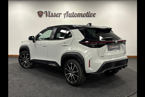 Toyota Yaris Cross 1.5 Hybrid GR Sport*Pano*Head-up*Camera*Stoelverwarming*Leder*Cruise-Control*PDC*Xenon*