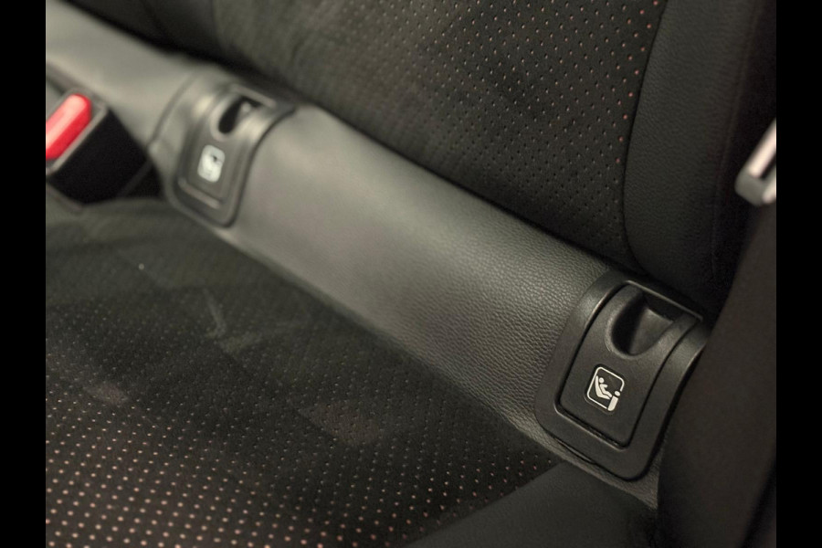 Toyota Yaris Cross 1.5 Hybrid GR Sport*Pano*Head-up*Camera*Stoelverwarming*Leder*Cruise-Control*PDC*Xenon*