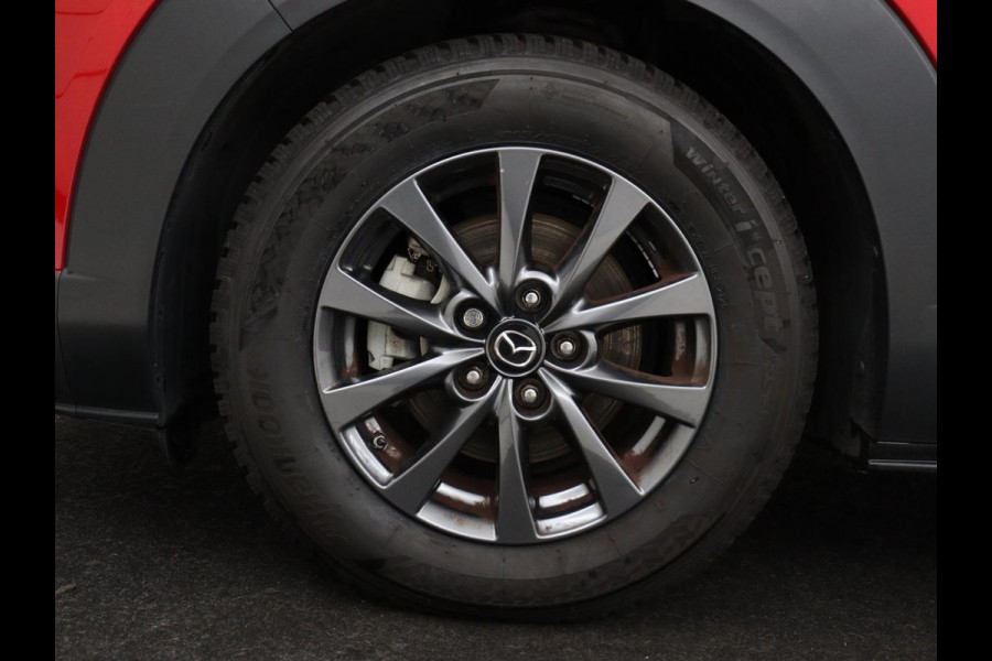 Mazda CX-30 2.0 e-SkyActiv-G M Hybrid Comfort | Stoel & stuurverwarming | Head-Up | Adaptive cruise | Camera | Carplay | Full LED | Navigatie | Climate control | Keyless | DAB