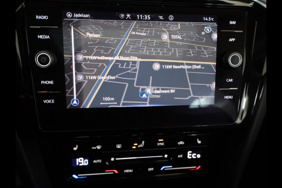 Volkswagen Passat 1.4 TSI PHEV GTE Business 218 pk Automaat (DSG) | Navigatie | Panoramadak | Parkeersensoren (Park assist) | Rondomzicht camera | Stoelverwarming v/a |