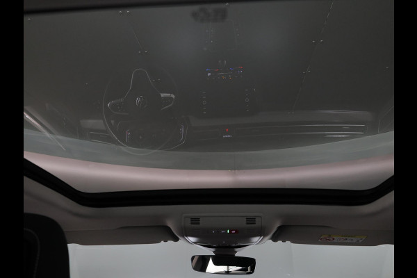 Volkswagen Passat 1.4 TSI PHEV GTE Business 218 pk Automaat (DSG) | Navigatie | Panoramadak | Parkeersensoren (Park assist) | Rondomzicht camera | Stoelverwarming v/a |