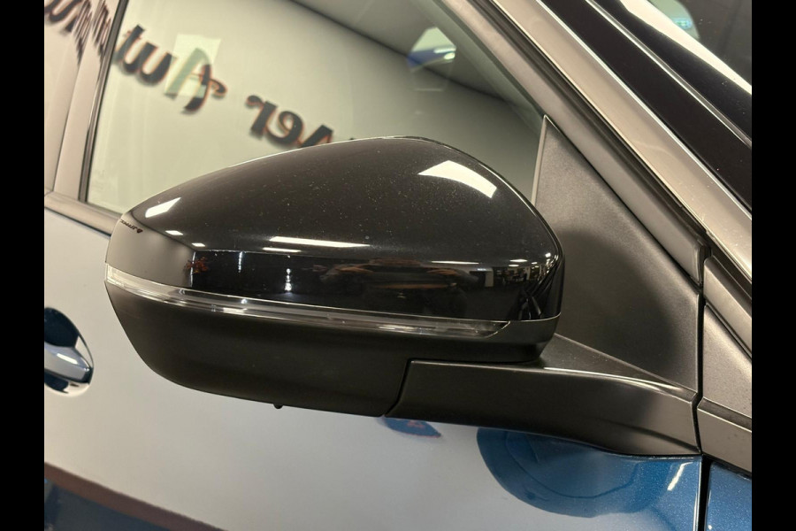 Peugeot 3008 1.6 Hybrid Plug-in 225 Blue Lease Allure*NAP*1ste Eigenaar*Camera*Cruise-Control*Xenon*Stoelverwarming*