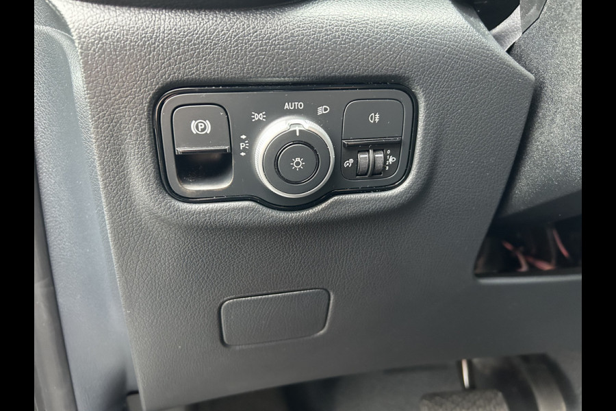 Mercedes-Benz Vito 116 CDI L3 Pro / 2500KG Trekhaak / MBUX / Camera / Navigatie / Cruise control / Airco / LMV