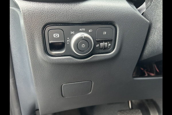 Mercedes-Benz Vito 116 CDI L3 Pro / 2500KG Trekhaak / MBUX / Camera / Navigatie / Cruise control / Airco / LMV