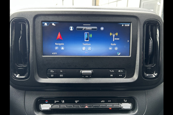 Mercedes-Benz Vito 116 CDI L3 Pro / 2500KG Trekhaak / MBUX / Camera / Navigatie / Cruise control / Airco / LMV