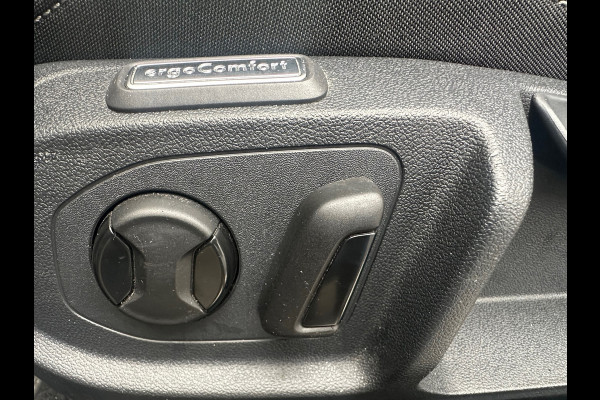 Volkswagen Arteon 1.5 TSI Business R LINE|PANO|VIRTUAL|ADAPTIVE|