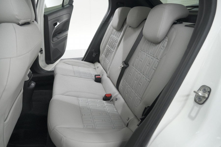 Fiat 600 1.2 Hybrid 100 DCT6 La Prima | Camera | Adaptieve Cruise Control | Dodehoekdetectie | Stoelverwarming