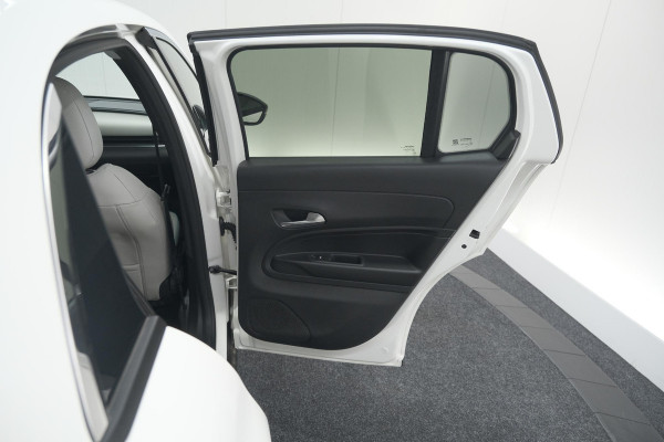 Fiat 600 1.2 Hybrid 100 DCT6 La Prima | Camera | Adaptieve Cruise Control | Dodehoekdetectie | Stoelverwarming