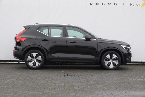 Volvo XC40 T4 211PK Automaat Plug-in hybrid Core Bright / Apple carplay / Parkeersensoren met camera / Stoelverwarming / Elektrische achterklep / Keyless entry / Parkeersensoren met camera