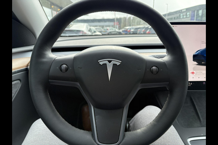 Tesla Model Y Performance AWD 75 kWh Dual Motor 535 PK | 97% SOH | Panoramadak | Autopilot |