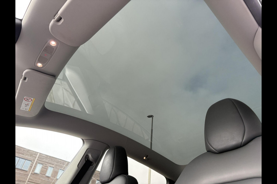 Tesla Model Y Performance AWD 75 kWh Dual Motor 535 PK | 97% SOH | Panoramadak | Autopilot |