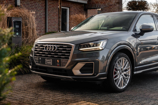 Audi Q2 40 TFSI Quattro 250 PK Aut. 3x S-Line Trekhaak Stoelverwarming Half Leder 19''