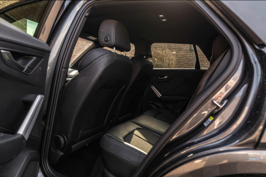 Audi Q2 40 TFSI Quattro 250 PK Aut. 3x S-Line Trekhaak Stoelverwarming Half Leder 19''