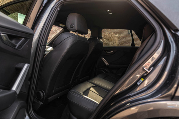 Audi Q2 40 TFSI Quattro 250 PK Aut. 3x S-Line Trekhaak Stoelverwarming Half Leder 19''