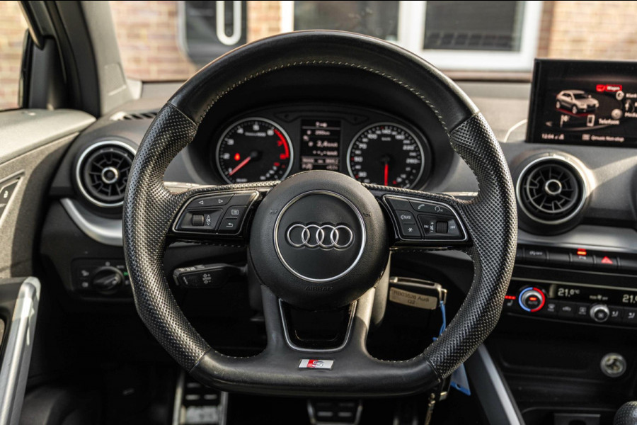 Audi Q2 40 TFSI Quattro 250 PK Aut. 3x S-Line Trekhaak Stoelverwarming Half Leder 19''