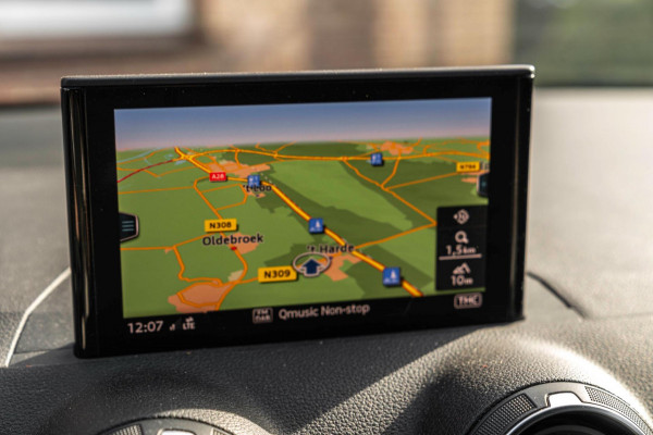 Audi Q2 40 TFSI Quattro 250 PK Aut. 3x S-Line Trekhaak Stoelverwarming Half Leder 19''