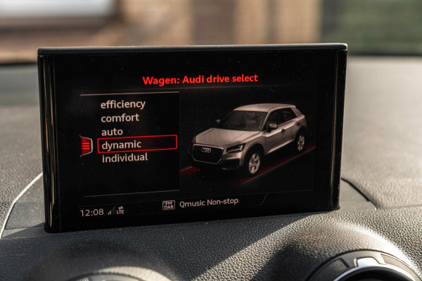 Audi Q2 40 TFSI Quattro 250 PK Aut. 3x S-Line Trekhaak Stoelverwarming Half Leder 19''