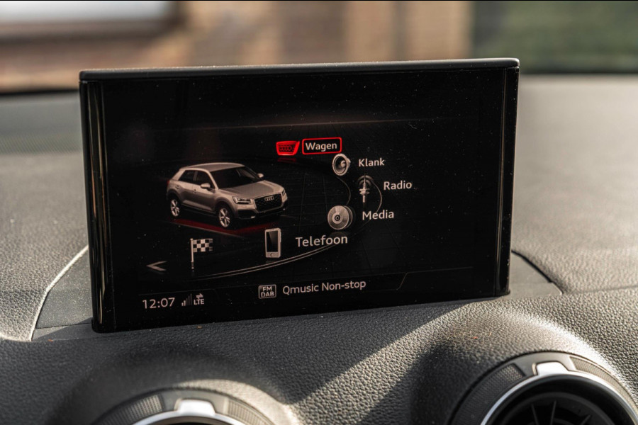 Audi Q2 40 TFSI Quattro 250 PK Aut. 3x S-Line Trekhaak Stoelverwarming Half Leder 19''