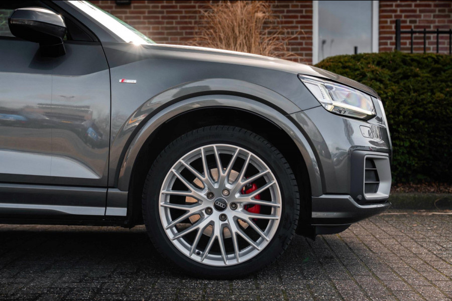 Audi Q2 40 TFSI Quattro 250 PK Aut. 3x S-Line Trekhaak Stoelverwarming Half Leder 19''