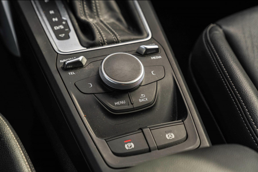 Audi Q2 40 TFSI Quattro 250 PK Aut. 3x S-Line Trekhaak Stoelverwarming Half Leder 19''