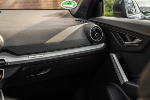 Audi Q2 40 TFSI Quattro 250 PK Aut. 3x S-Line Trekhaak Stoelverwarming Half Leder 19''