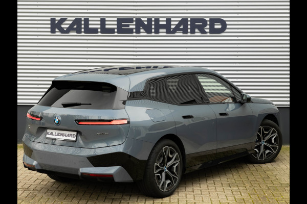 BMW iX xDrive50 - Luchtvering - Pano - Stoelventilatie - Driving Ass Prof - Head-up