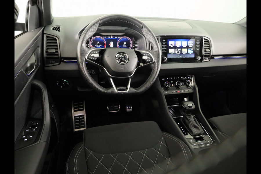 Škoda Karoq 1.5 TSI Sportline Business 150pk | Dode hoek sensoren | Adaptive Cruise Control | Elektrische achterklep |