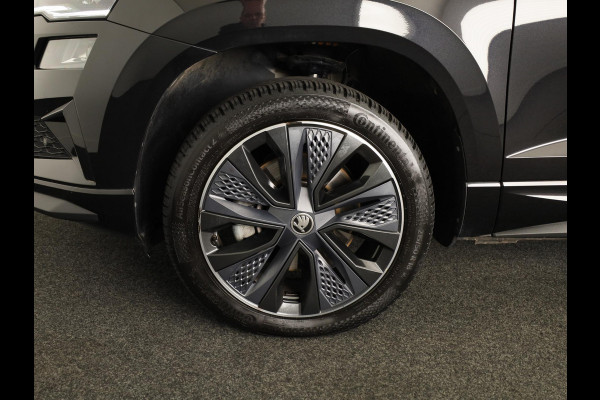Škoda Karoq 1.5 TSI Sportline Business 150pk | Dode hoek sensoren | Adaptive Cruise Control | Elektrische achterklep |