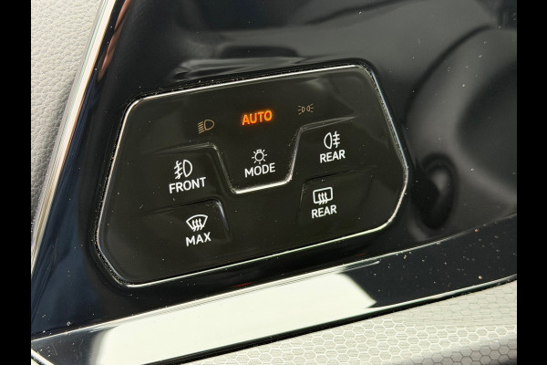 Volkswagen Golf 1.4 eHybrid GTE 245 Pk / Navi / Climate / Sfeerverlichting / Cruise, Camera Full Led.