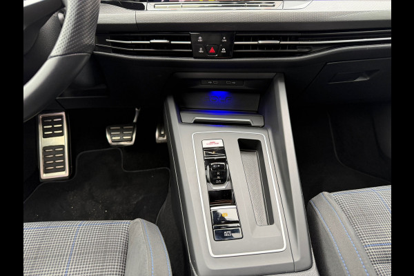 Volkswagen Golf 1.4 eHybrid GTE 245 Pk / Navi / Climate / Sfeerverlichting / Cruise, Camera Full Led.