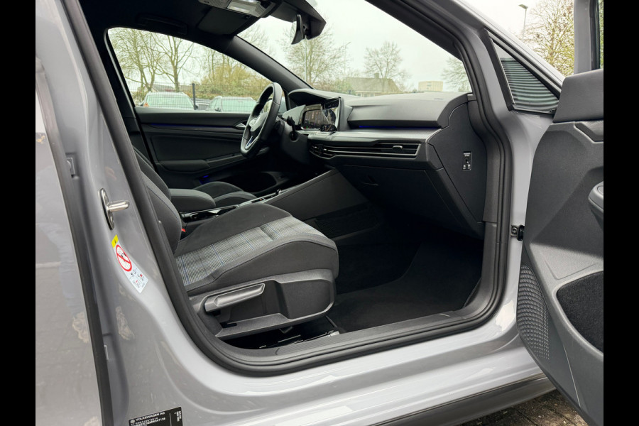Volkswagen Golf 1.4 eHybrid GTE 245 Pk / Navi / Climate / Sfeerverlichting / Cruise, Camera Full Led.