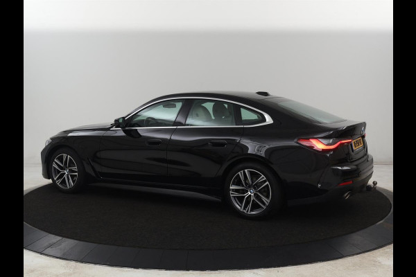 BMW 4 Serie Gran Coupé 420i Edition Plus | Trekhaak | Stoelverwarming | Memory | Carplay | Leder | Navigatie | Camera | Achterbankverwarming | Keyless | Full LED | Sportstoelen
