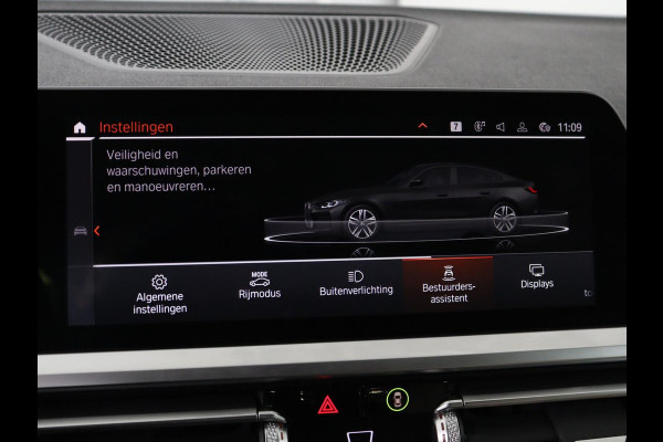 BMW 4 Serie Gran Coupé 420i Edition Plus | Trekhaak | Stoelverwarming | Memory | Carplay | Leder | Navigatie | Camera | Achterbankverwarming | Keyless | Full LED | Sportstoelen
